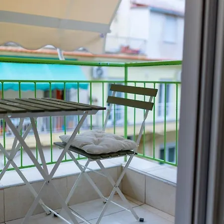 Niovi, Stylish Near The Waterfront Apartament Saloniki